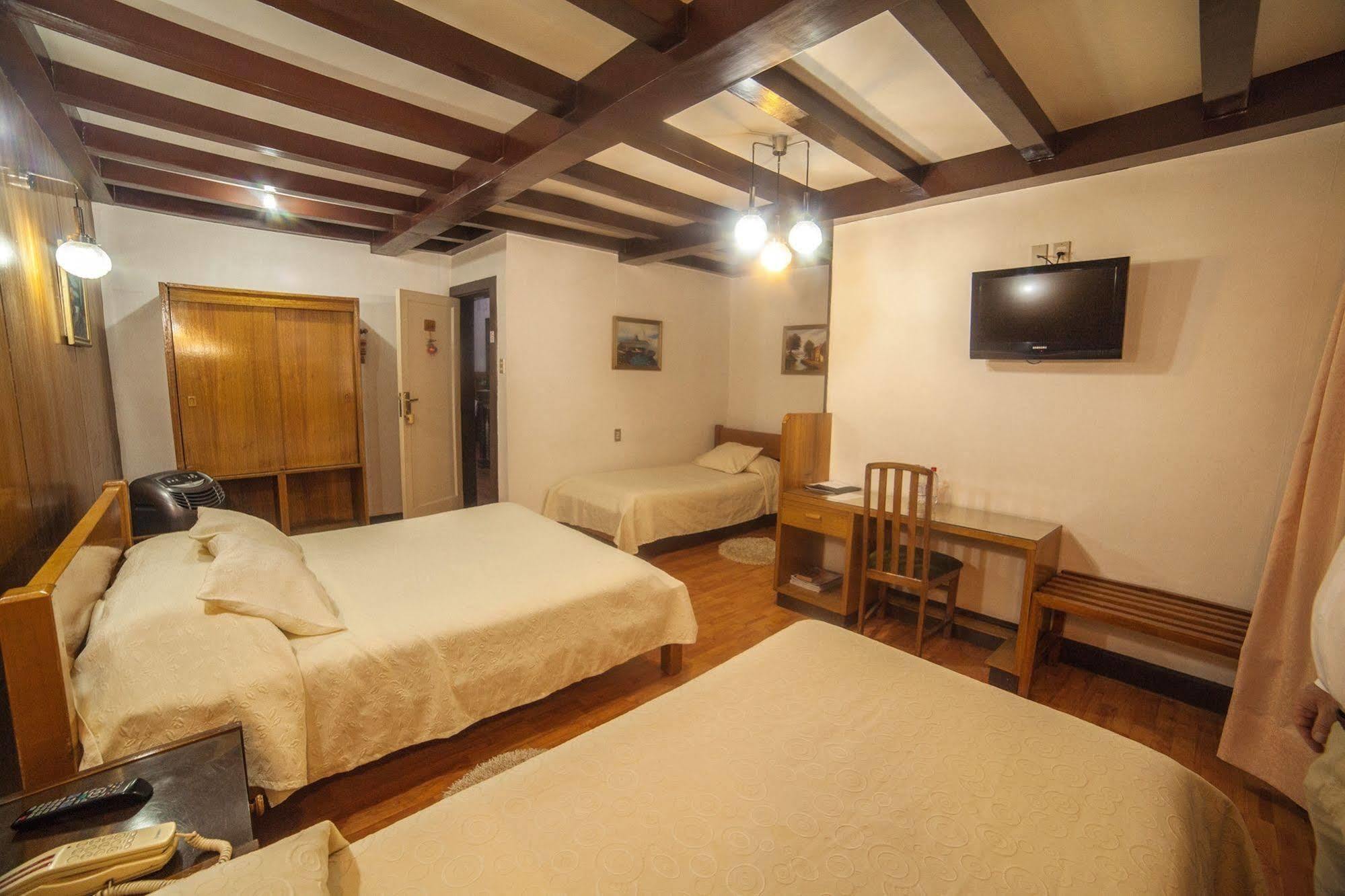 Hotel Vegas Santiago Ngoại thất bức ảnh